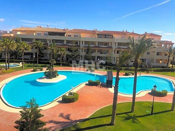 Foto 2 de Alquiler de ático en El Sabinar – Urbanizaciones – Las Marinas – Playa Serena de 2 habitaciones con terraza y piscina