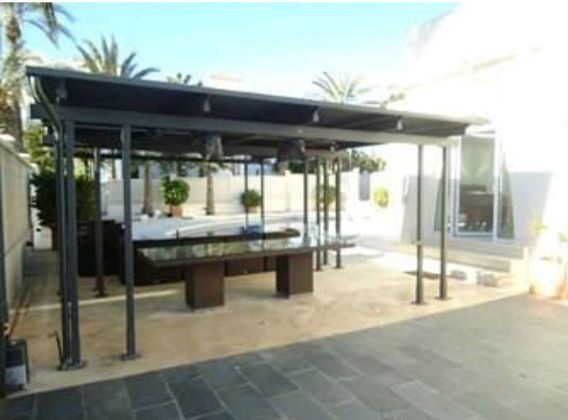 Foto 2 de Xalet en venda a Aguadulce Sur de 7 habitacions amb terrassa i piscina