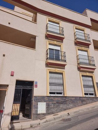 Foto 2 de Pis en venda a calle La Union de 3 habitacions amb terrassa i garatge