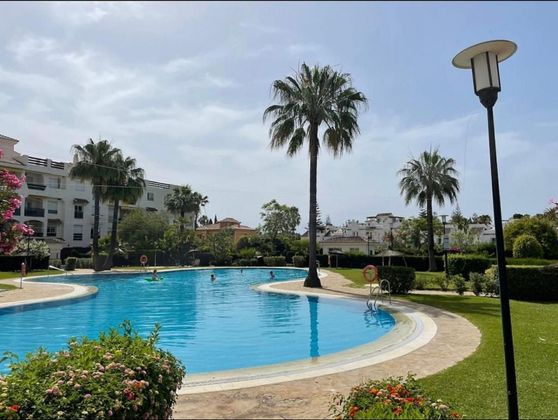 Foto 1 de Piso en alquiler en Nueva Alcántara de 2 habitaciones con terraza y piscina