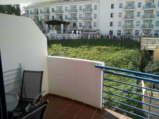 Foto 1 de Alquiler de piso en Torrequebrada de 1 habitación con terraza y piscina