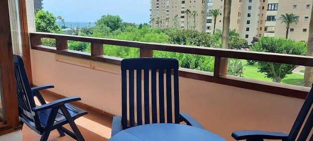 Foto 2 de Alquiler de piso en Playamar de 2 habitaciones con terraza y piscina