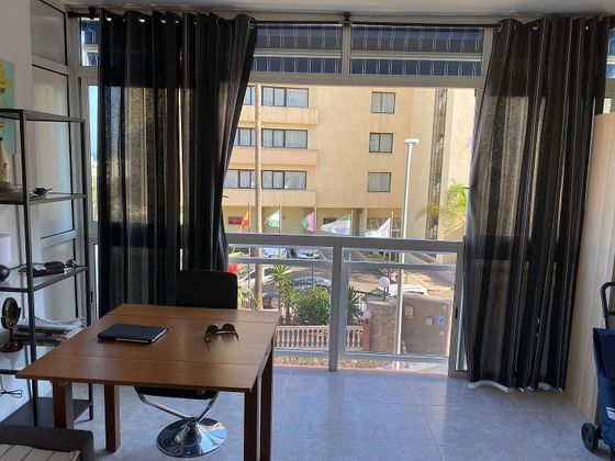 Foto 2 de Alquiler de piso en Montemar de 1 habitación con terraza y piscina