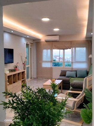 Foto 1 de Alquiler de piso en Montemar de 2 habitaciones con terraza y piscina