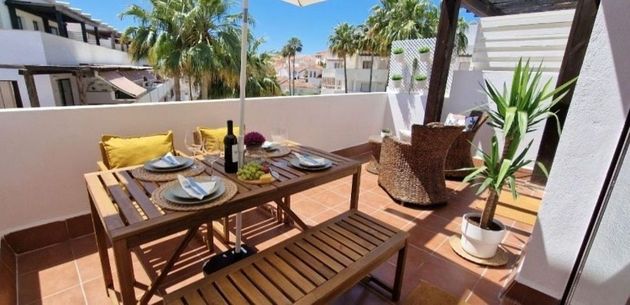 Foto 1 de Pis en lloguer a Riviera del Sol de 2 habitacions amb terrassa i piscina