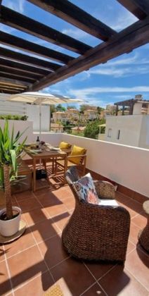 Foto 2 de Alquiler de piso en Riviera del Sol de 2 habitaciones con terraza y piscina