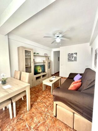 Foto 2 de Pis en lloguer a Centro - Nerja de 2 habitacions amb mobles i aire acondicionat
