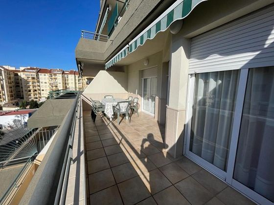 Foto 2 de Pis en lloguer a Zona Puerto Deportivo de 2 habitacions amb terrassa i piscina