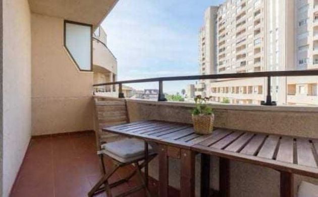Foto 1 de Alquiler de piso en Torrequebrada de 2 habitaciones con terraza y piscina