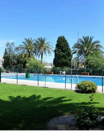 Foto 1 de Piso en alquiler en Parque de la Paloma de 1 habitación con terraza y piscina