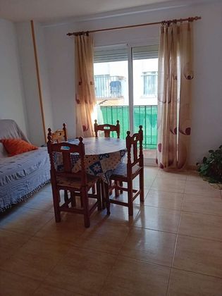 Foto 2 de Pis en lloguer a Zona Puerto Deportivo de 1 habitació amb terrassa i mobles