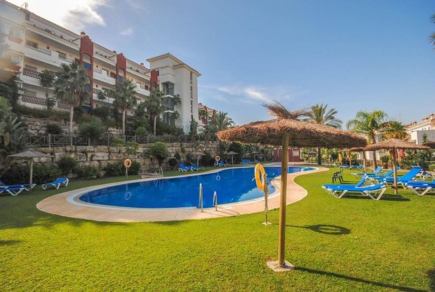 Foto 1 de Pis en lloguer a calle Urb Riviera Sol de 2 habitacions amb terrassa i piscina