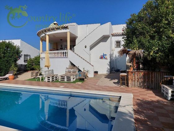 Foto 1 de Casa en venda a urbanización A Puente de Salia de 2 habitacions amb terrassa i piscina