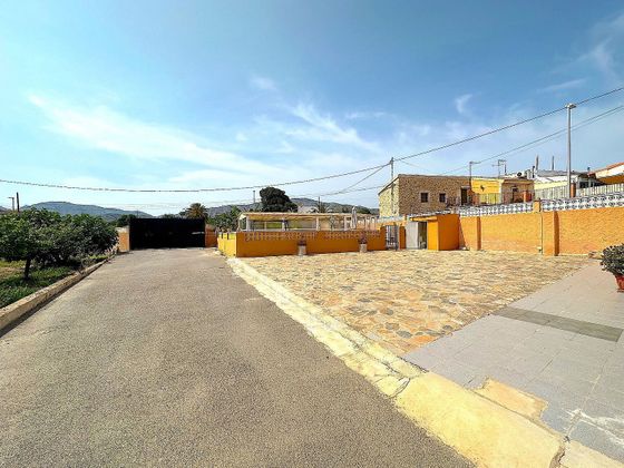 Foto 2 de Xalet en venda a Villajoyosa ciudad de 3 habitacions amb piscina