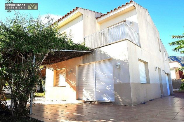 Foto 1 de Xalet en venda a Montsià de Mar de 5 habitacions amb terrassa i garatge