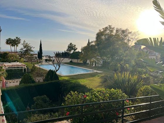 Foto 2 de Piso en venta en Añoreta Golf - Paraíso del Sol de 2 habitaciones con terraza y piscina