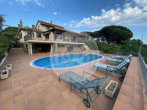 Foto 2 de Chalet en venta en Sant Pol - Volta de l'Ametller de 5 habitaciones con terraza y piscina