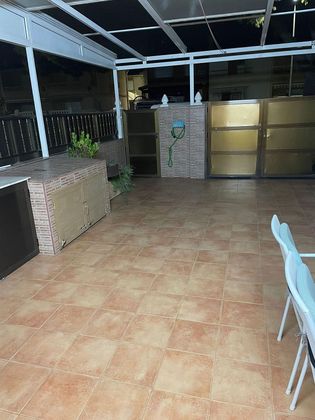 Foto 1 de Venta de dúplex en Centro - Torrevieja de 2 habitaciones con terraza y aire acondicionado