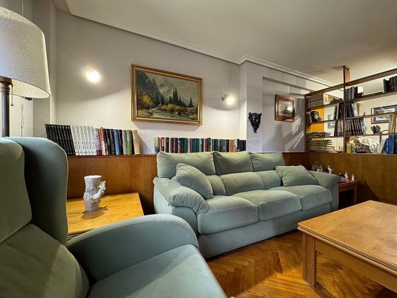Foto 1 de Alquiler de piso en La Ería - Masip de 2 habitaciones con muebles y calefacción