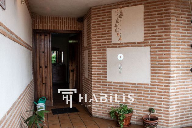 Foto 1 de Chalet en venta en Argés de 5 habitaciones con terraza y piscina