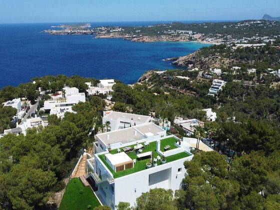 Foto 2 de Chalet en venta en Cala Vedella - Cala Tarida - Cala Conta de 8 habitaciones con terraza y piscina