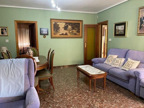 Foto 2 de Pis en venda a Casco Antiguo de 3 habitacions amb balcó i aire acondicionat