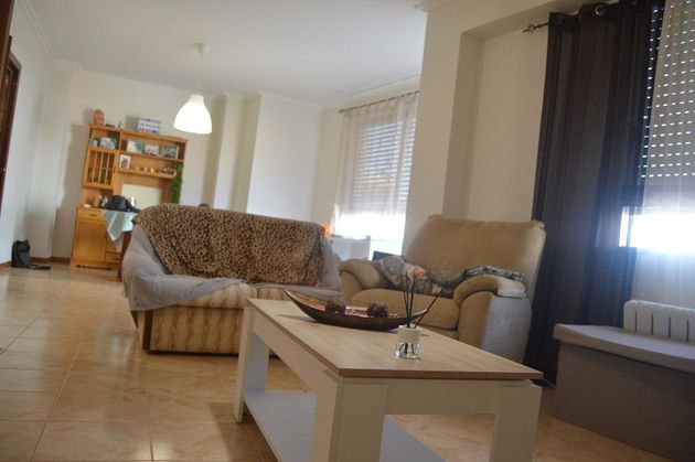 Foto 2 de Venta de casa en Chilches (Castellón/Castelló) de 4 habitaciones con terraza y calefacción
