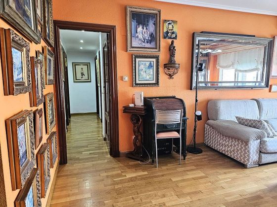 Foto 2 de Dúplex en venda a Salvador Allende de 4 habitacions amb terrassa i balcó