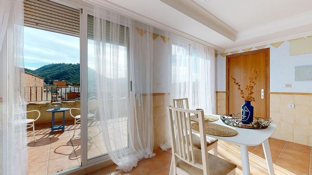 Foto 1 de Àtic en venda a Serra de 3 habitacions amb terrassa i balcó