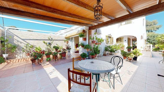 Foto 2 de Casa en venda a El Vedat - Santa Apolonia de 6 habitacions amb terrassa i jardí