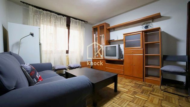 Foto 2 de Pis en venda a calle Marqués de Pidal de 1 habitació amb calefacció i ascensor