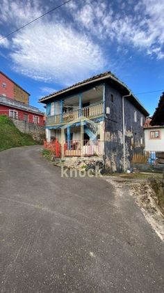 Foto 1 de Casa en venta en Sama de 3 habitaciones con terraza y jardín