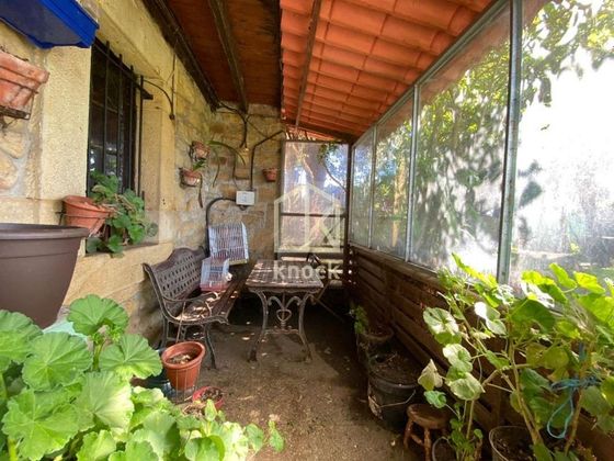 Foto 2 de Casa rural en venda a calle Lugar de 3 habitacions amb terrassa i jardí