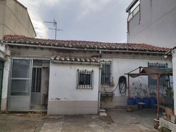 Foto 1 de Casa rural en venta en Fuentecillas - Universidades de 3 habitaciones con garaje y jardín