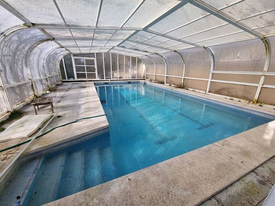 Foto 2 de Casa en venda a Revillarruz de 5 habitacions amb terrassa i piscina