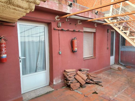 Foto 1 de Edifici en venda a calle Logroño amb calefacció i ascensor