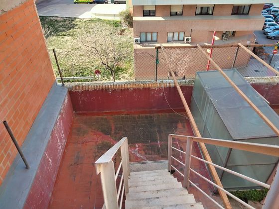 Foto 2 de Edifici en venda a calle Logroño amb calefacció i ascensor