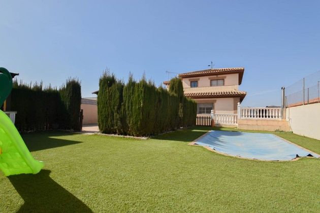 Foto 2 de Casa en venda a Alhendín de 5 habitacions amb terrassa i piscina