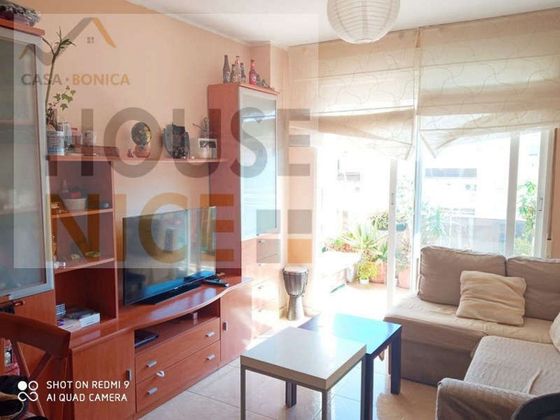 Foto 2 de Piso en venta en Zona Papa Luna - Platja del Gurugú de 2 habitaciones con terraza y piscina