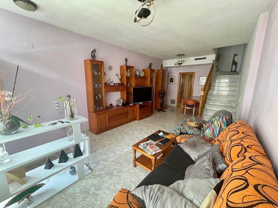 Foto 2 de Venta de casa en Zona Mar Xica de 4 habitaciones con terraza y aire acondicionado