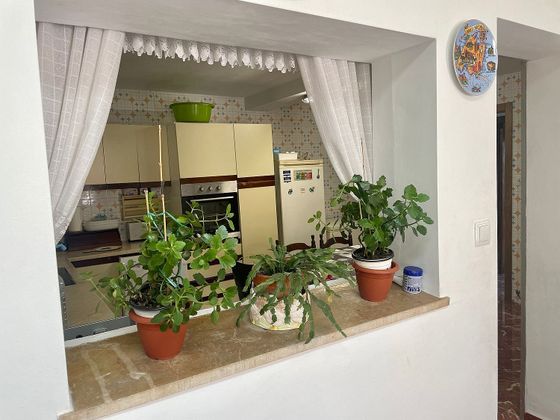 Foto 2 de Xalet en venda a Zona Papa Luna - Platja del Gurugú de 3 habitacions amb terrassa i garatge