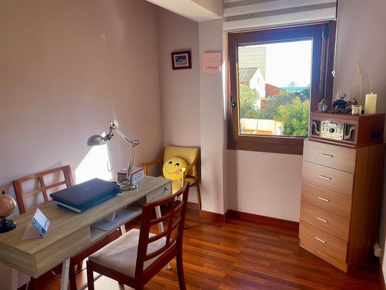 Foto 2 de Pis en venda a Casco Urbano de 4 habitacions amb terrassa i aire acondicionat