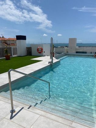 Foto 2 de Alquiler de ático en Vistahermosa  - Fuentebravía de 2 habitaciones con terraza y piscina