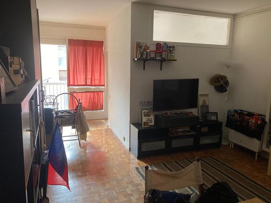 Foto 2 de Piso en venta en El Baix Guinardó de 1 habitación con balcón y calefacción