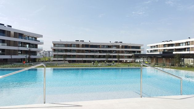 Foto 1 de Piso en venta en La Moraleja distrito de 4 habitaciones con terraza y piscina