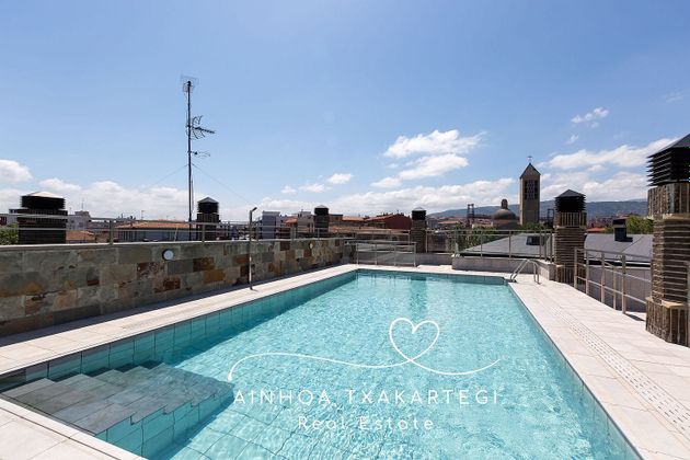 Foto 2 de Pis en venda a Las Arenas Centro de 4 habitacions amb terrassa i piscina