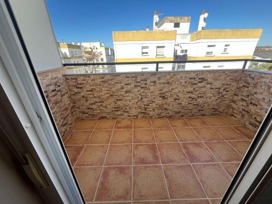 Foto 1 de Pis en venda a El Juncal - Vallealto de 3 habitacions amb terrassa i aire acondicionat
