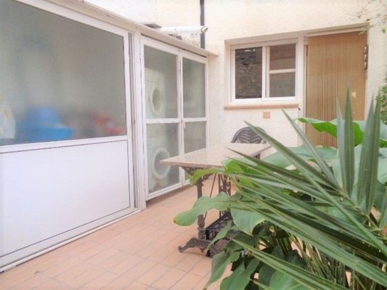 Foto 2 de Casa adossada en venda a Sant Julià - El Pla del Diable de 5 habitacions amb terrassa i garatge