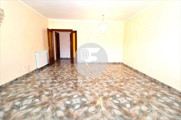 Foto 2 de Piso en venta en Can Deu - La Planada - Sant Julià de 4 habitaciones con terraza y calefacción