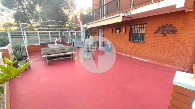 Foto 1 de Casa en venda a Castellnou - Can Mir - Sant Muç de 4 habitacions amb terrassa i piscina